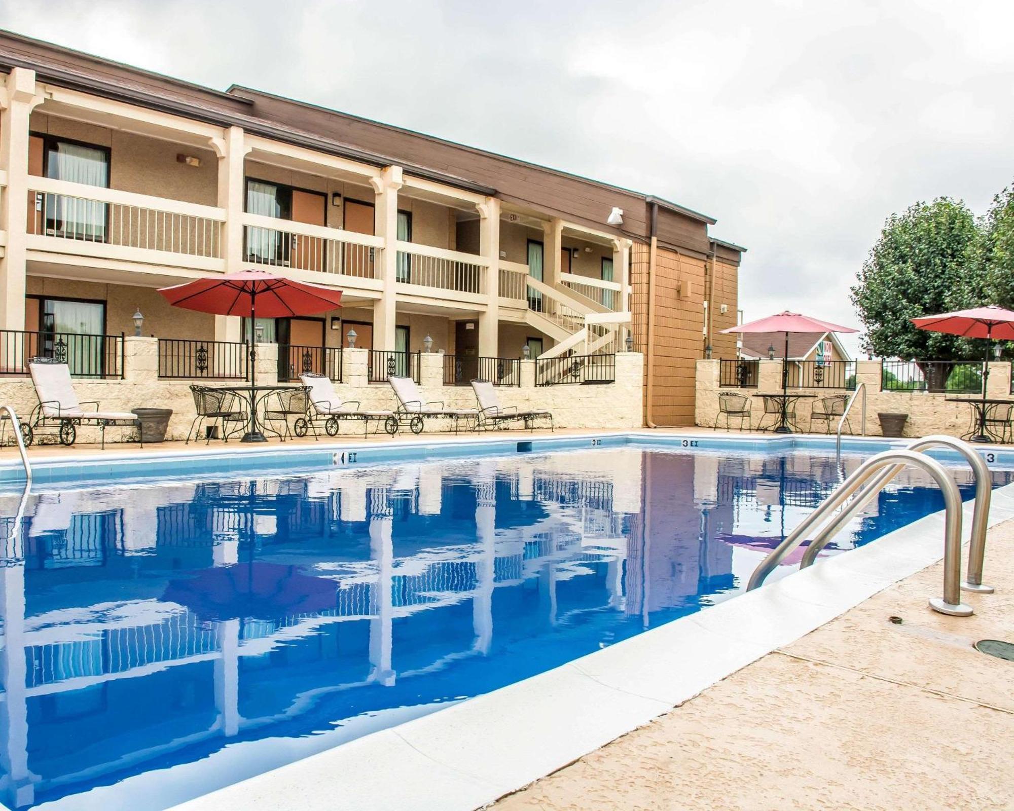 Quality Inn Madison - Huntsville Εξωτερικό φωτογραφία