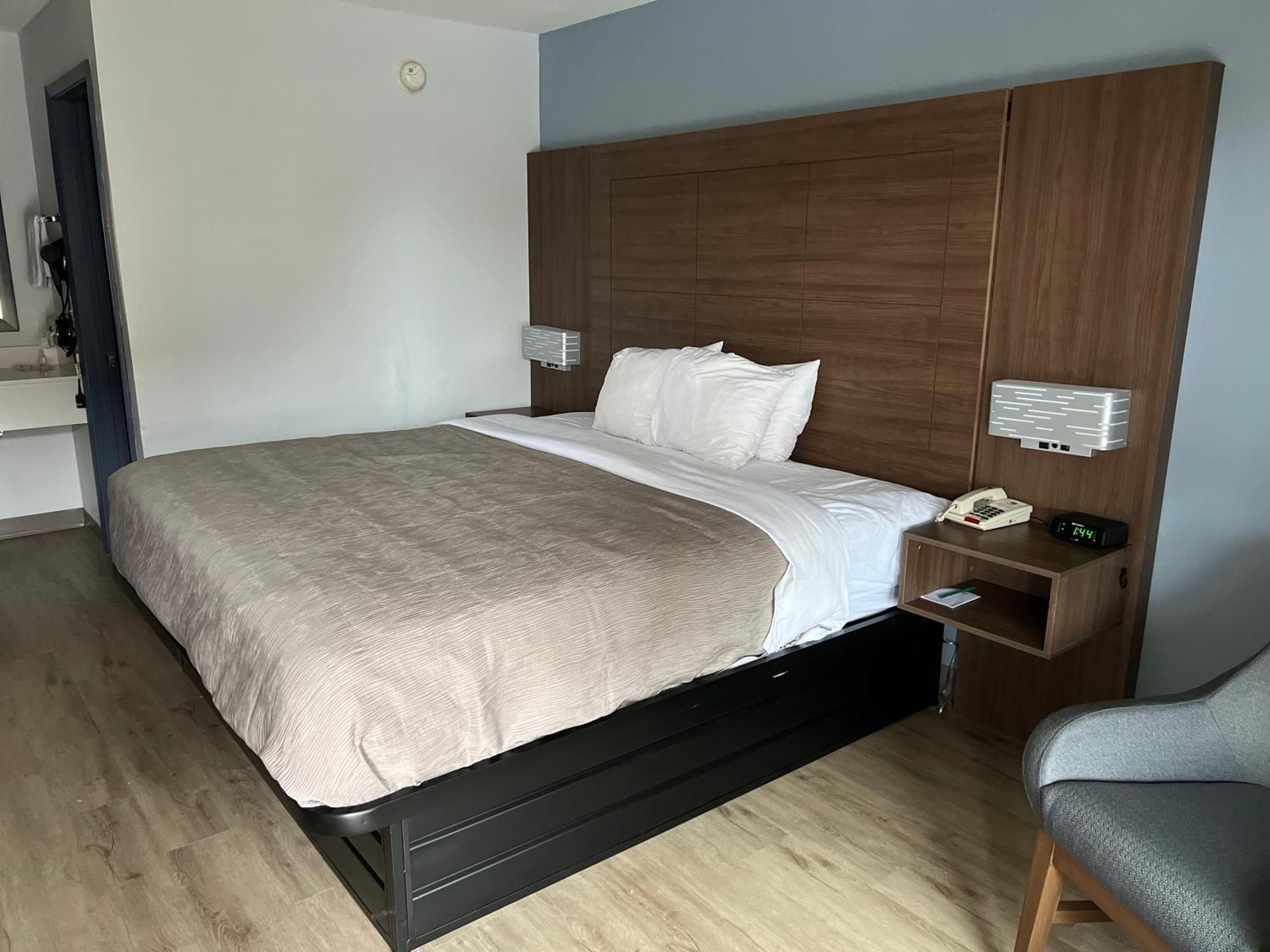 Quality Inn Madison - Huntsville Εξωτερικό φωτογραφία