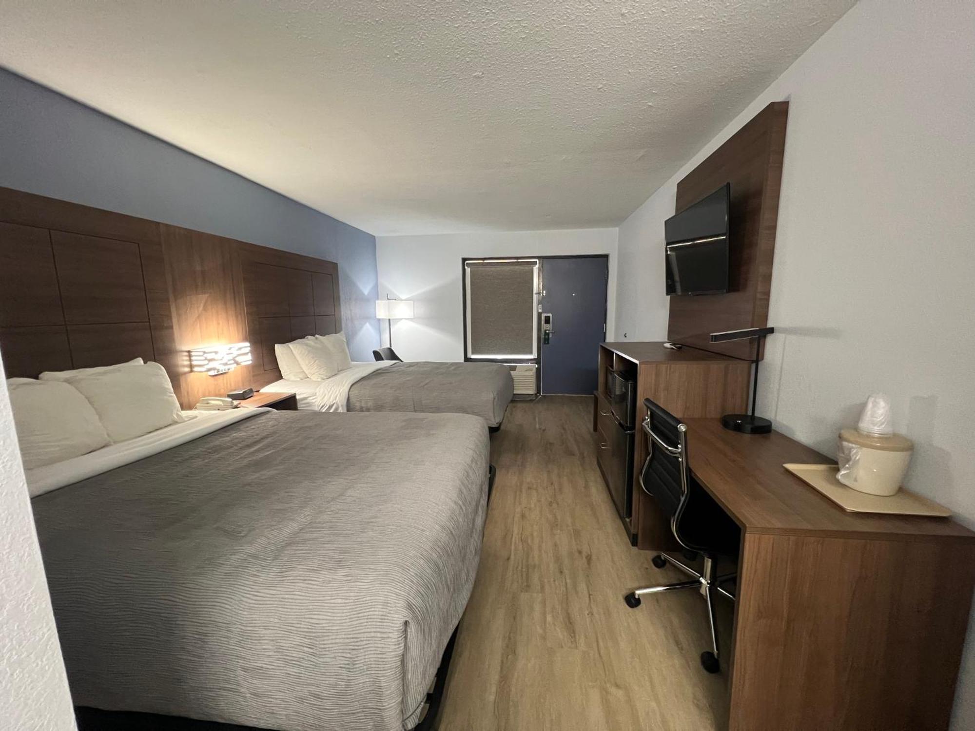 Quality Inn Madison - Huntsville Εξωτερικό φωτογραφία