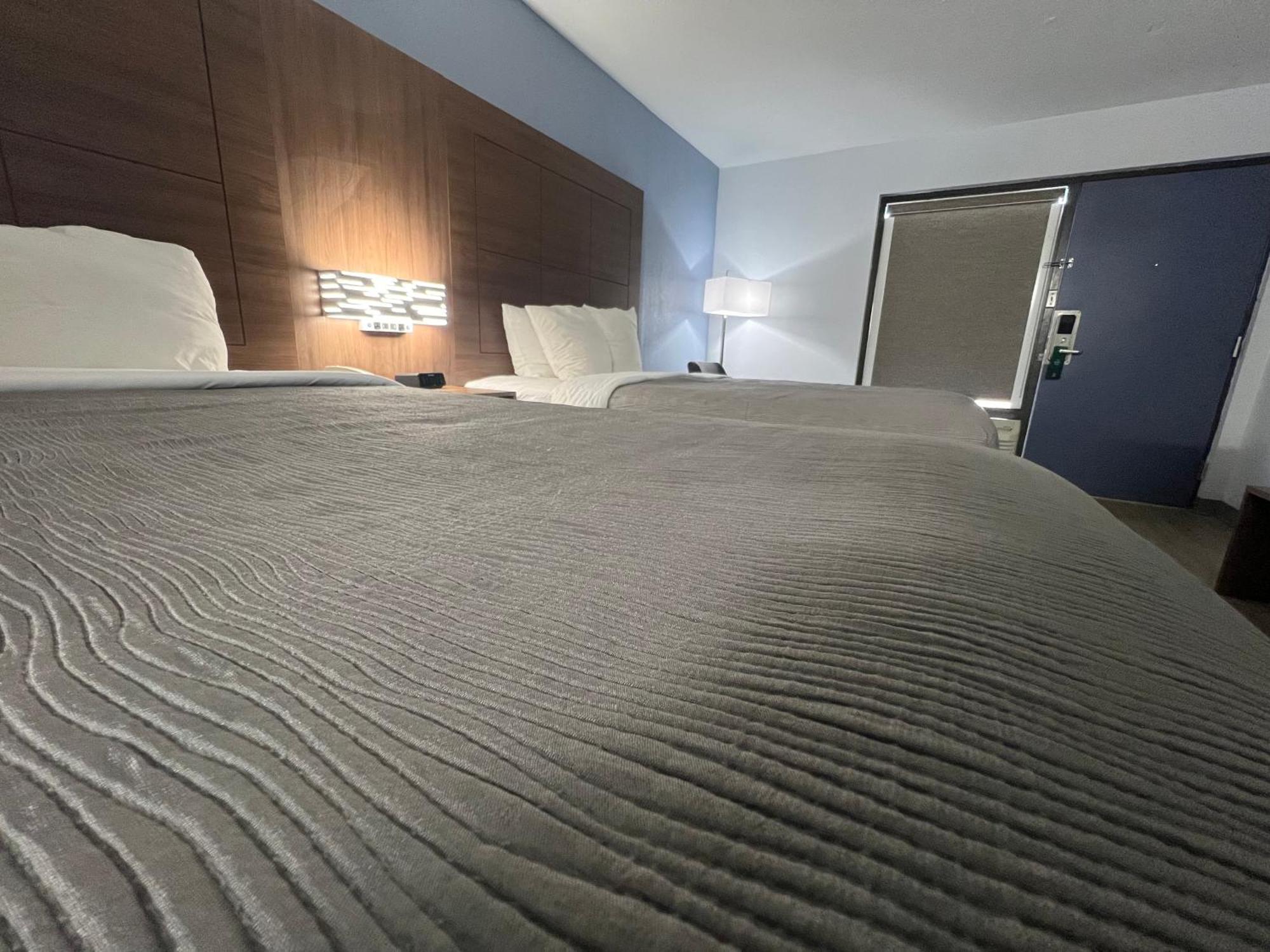 Quality Inn Madison - Huntsville Εξωτερικό φωτογραφία